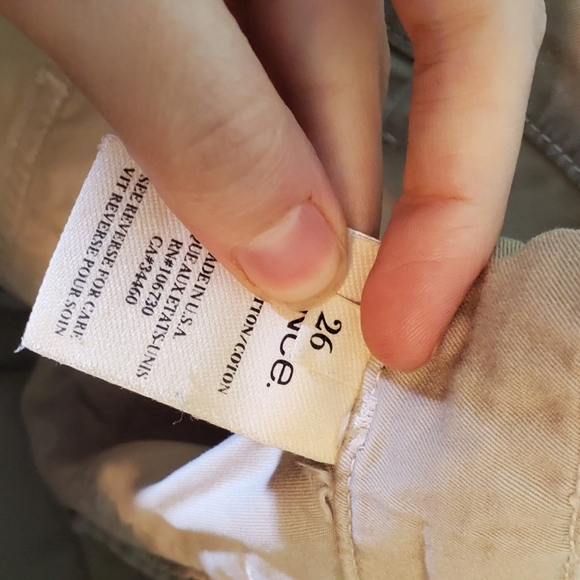 Vince. Lightly Used Casual Dune Wash Fatigue Style Shorts Cut 8658 Size 26 - Picture 9 of 12